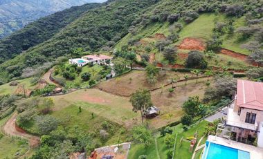 Excelente lote para construir tu finca o casa de descanso!!