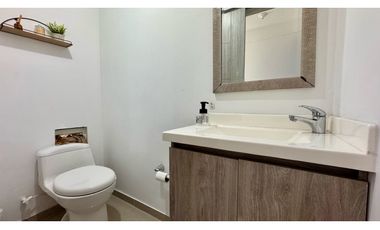 Casa de tres pisos con terraza en venta permuta - Las Mercedes Palmira