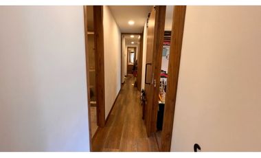 Apartamento esquinero. Excelente remodelado 4 alcobas. Cajicá