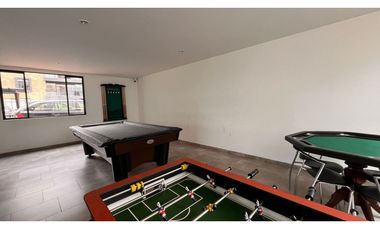 Apartamento esquinero. Excelente remodelado 4 alcobas. Cajicá