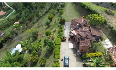 ECOGLAMPING EN VENTA EL PEÑOL