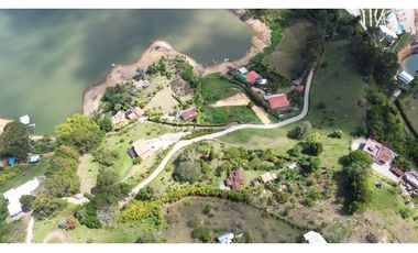 ECOGLAMPING EN VENTA EL PEÑOL