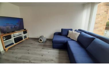 Apartamento remodelado para arriendo en Santa Bárbara