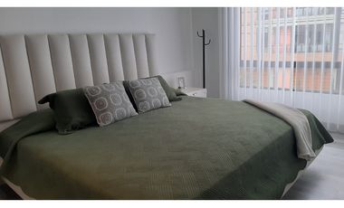 Apartamento remodelado para arriendo en Santa Bárbara