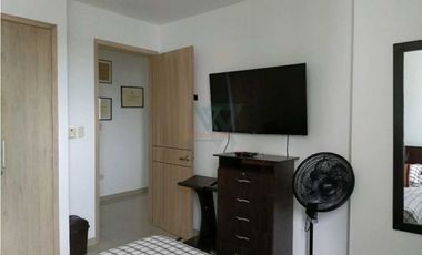 SE VENDE APARTAMENTO EN LA CASTELLANA ZONA NORTE  DE MONTERA