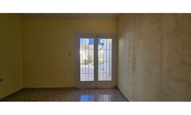 CASA · EN ALQUILER · GODOY CRUZ · BARRIO PARQUE · 3 DOR ·
