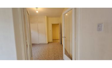 CASA · EN ALQUILER · GODOY CRUZ · BARRIO PARQUE · 3 DOR ·