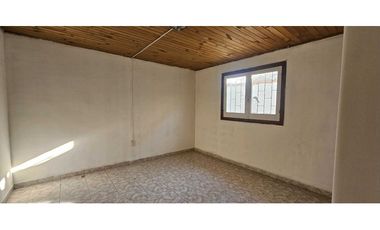 CASA · EN ALQUILER · GODOY CRUZ · BARRIO PARQUE · 3 DOR ·