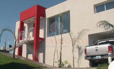 CASA EN COSTA ESMERALDA A LA VENTA - BARRIO DEPORTIVO I - LOTE 161