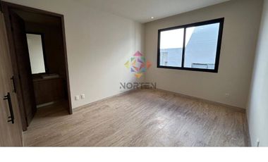 AMPLIO DEPARTAMENTO NUEVO EN RENTA, SIN MUEBLES VELA TOWERS,