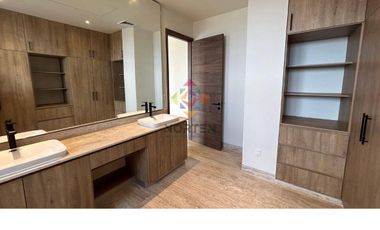 AMPLIO DEPARTAMENTO NUEVO EN RENTA, SIN MUEBLES VELA TOWERS,