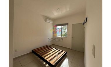 CASA EN RENTA, SEMI AMUEBLADA, PUERTO MORELOS, QUINTANA ROO