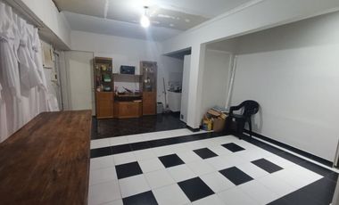 ALQUILER DE CASA EN CASEROS