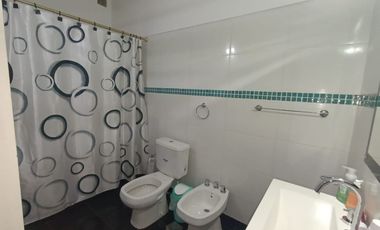 ALQUILER DE CASA EN CASEROS