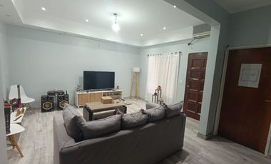 ALQUILER DE CASA EN CASEROS