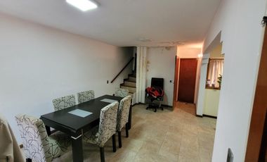Duplex en venta en Haedo Sur