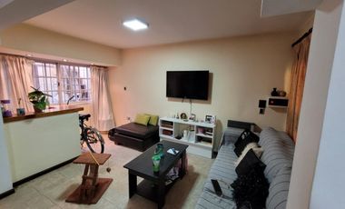 Duplex en venta en Haedo Sur