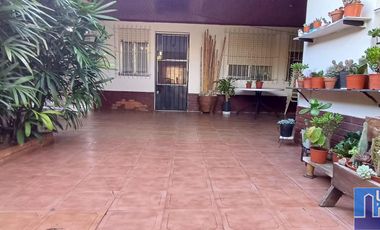 Oportunidad Venta casa 5 ambientes en Luis Guillón