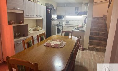 Dúplex en venta de 3 dormitorios c/ cochera en Mariano Moreno