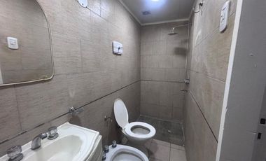 Departamento Tipo Casa en alquiler en Lanus Este