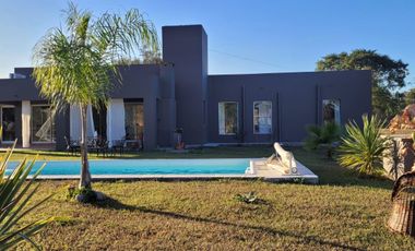 Casa quinta en alquiler  ubicada en El Ceibal