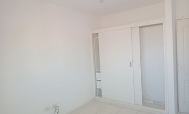 ALQUILER CASA DUPLEX EN GUAYMALLEN - SEMIPRIVADO