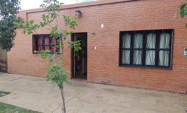 CASA DE 2 HABITACIONES EN RAWSON