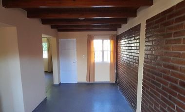 Casa de 3 habitaciones. B° Natania XV. Rivadavia