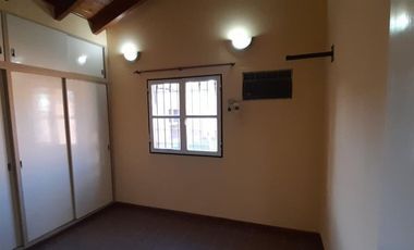 Casa de 3 habitaciones. B° Natania XV. Rivadavia