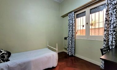VENTA CASA 5 AMB RECICLADA RAMOS MEJIA JARDIN