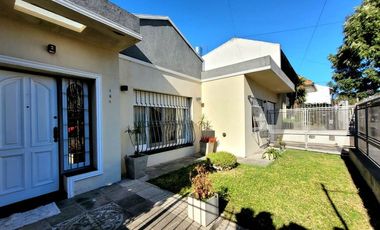 VENTA CASA 5 AMB RECICLADA RAMOS MEJIA JARDIN