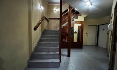 VENTA DEPTO 3 AMB CON BALCON Y COCHERA V LYNCH