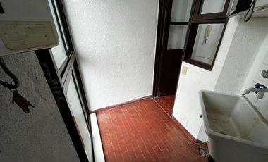 VENTA DEPTO 3 AMB CON BALCON Y COCHERA V LYNCH