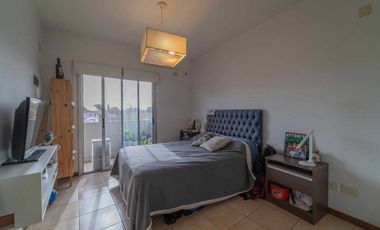VENTA DEPTO 2 AMBIENTES CON COCHERA EN FLORIDA
