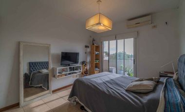 VENTA DEPTO 2 AMBIENTES CON COCHERA EN FLORIDA