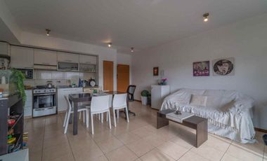 VENTA DEPTO 2 AMBIENTES CON COCHERA EN FLORIDA