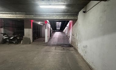 Cochera cubierta en VENTA en el centro La Plata.