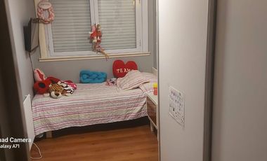 VENTA CASA 4 AMB. EN BERNAL CON MUCHO TERRENO