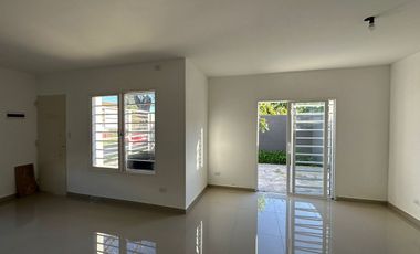 VENTA DUPLEX EN EZPELETA