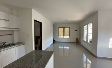 VENTA DUPLEX EN EZPELETA