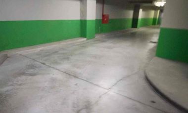 VENTA COCHERA CON BAULERA  PUERTO DE OLIVOS DOMUS.