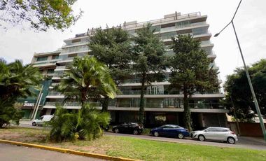 VENTA COCHERA CON BAULERA  PUERTO DE OLIVOS DOMUS.