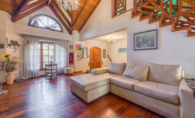 VENTA CASA CON PILETA Moreno cerca Acceso oeste