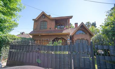 VENTA CASA CON PILETA Moreno cerca Acceso oeste
