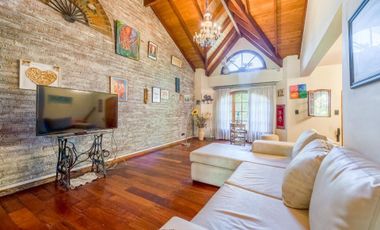 VENTA CASA CON PILETA Moreno cerca Acceso oeste