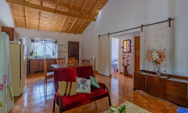 VENTA CASA 3 AMBIENTES LAS DALIAS APTA CREDITO