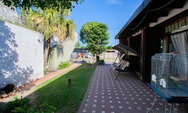 CASA 3 DORMITORIOS CON TALLER EN VENTA - TOLOSA