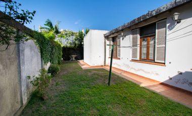 CASA 3 DORMITORIOS CON TALLER EN VENTA - TOLOSA