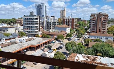 VENTA DEPTO 2 AMB. CENTRO DE PINAMAR CON BALCON