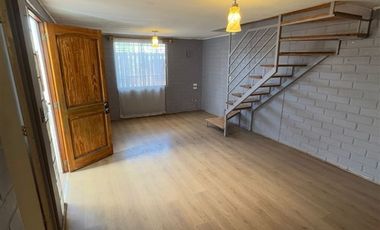 Casa en Venta en Cerro Fitz Roy 9515